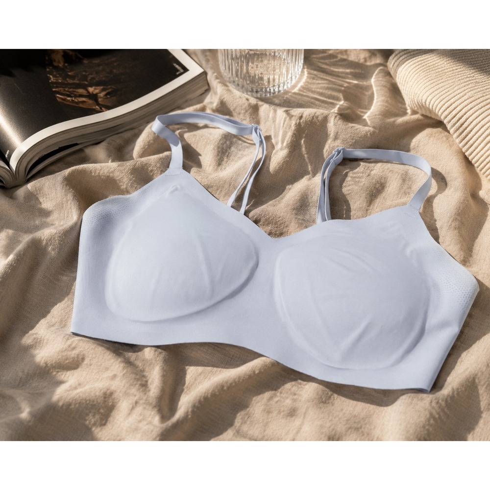 Aerie Real Free Wireless Bralette Light Blue Seamless Adjustable Straps Medium